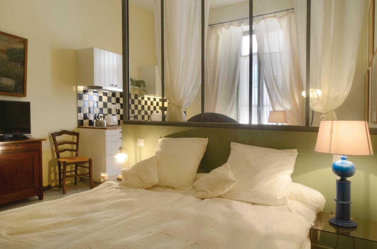 Apartmán La Tour Bouigas LʼIsle-sur-la-Sorgue Exteriér fotografie