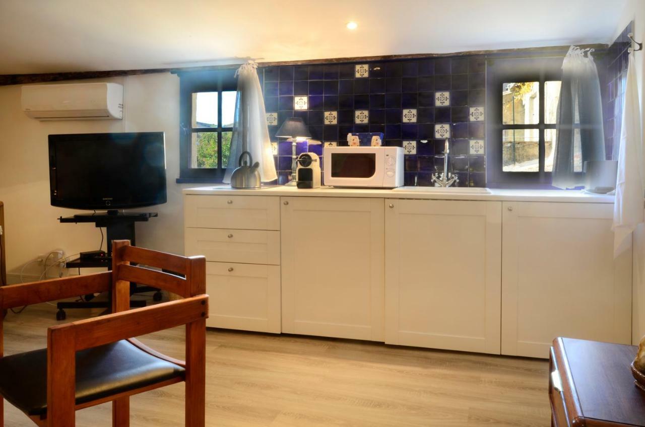 Apartmán La Tour Bouigas LʼIsle-sur-la-Sorgue Exteriér fotografie