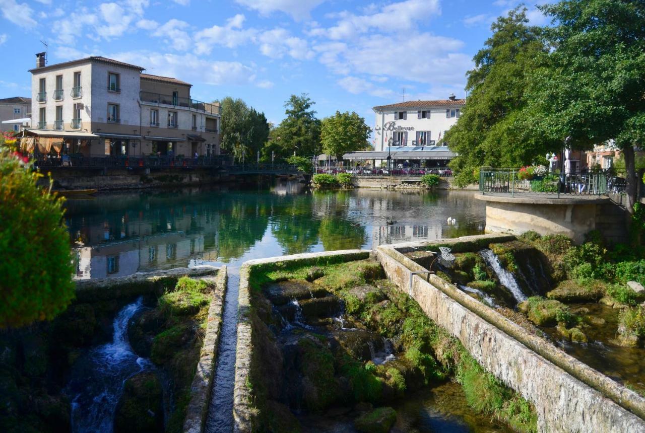 Apartmán La Tour Bouigas LʼIsle-sur-la-Sorgue Exteriér fotografie